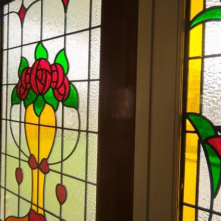 Victorian Designs - Spacious Home In Rotorua Central 외부 사진